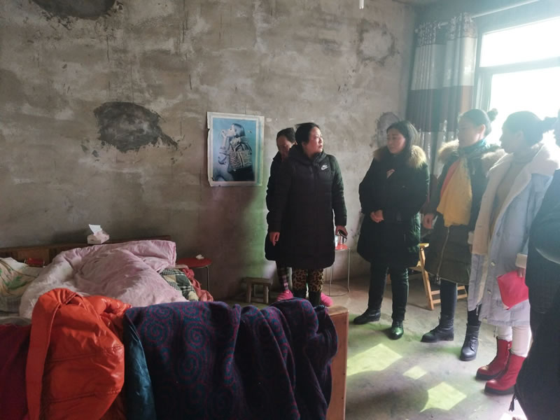 “責(zé)任正信，愛心公益”我們在行動——綿陽游仙區(qū)登仙村之行